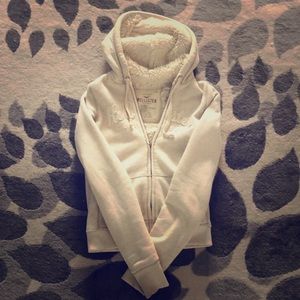 Hollister fur insolated zip up hoodie